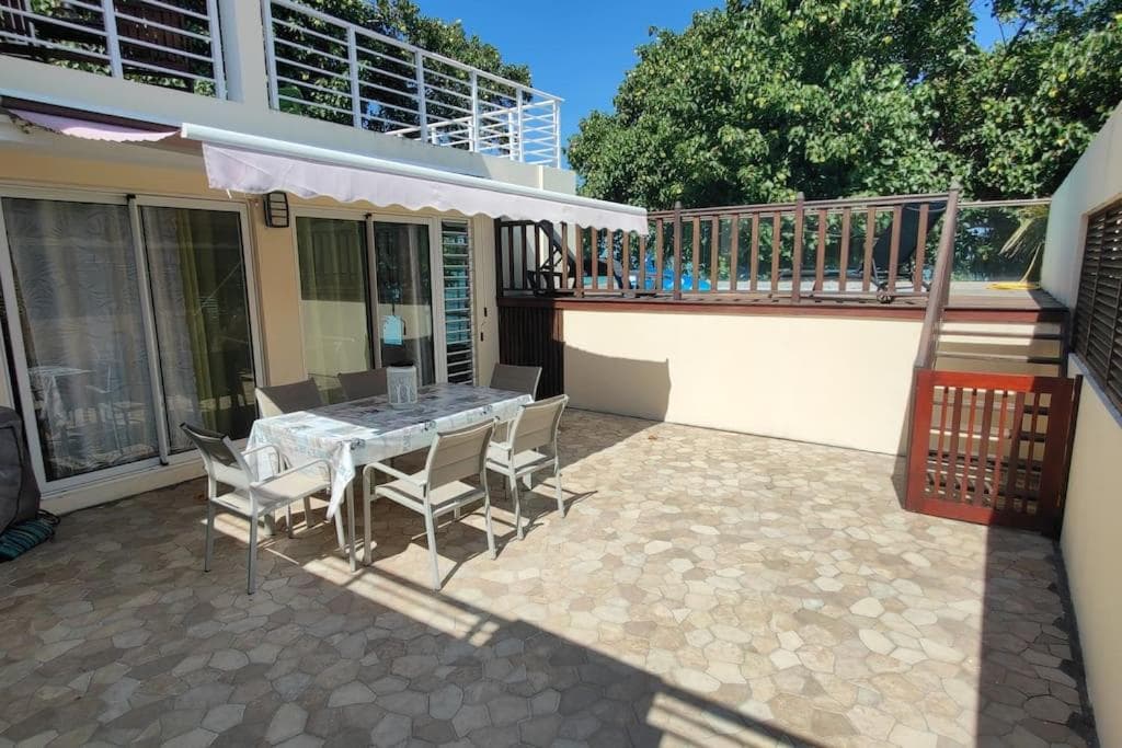 Villa la Perléatim, piscine privée, vue sur le lagon
