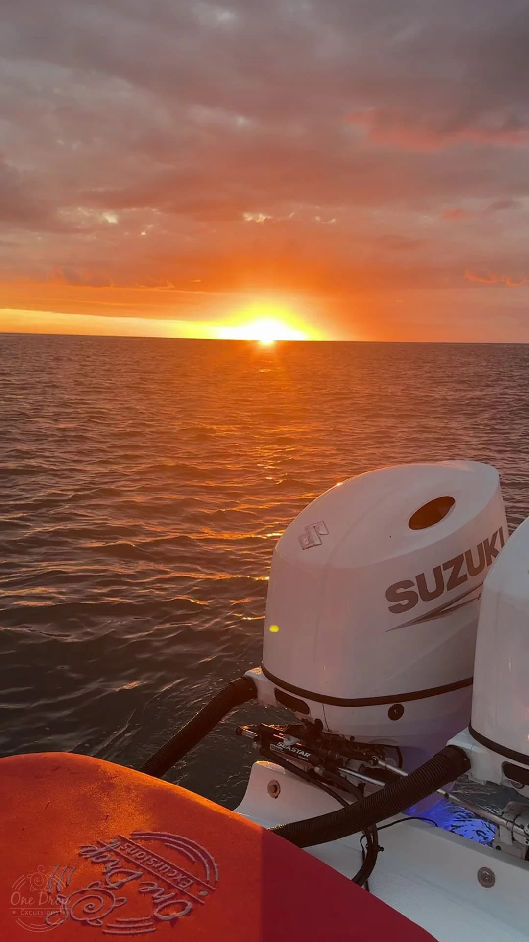 Paseo privado en barco al atardecer photo 6