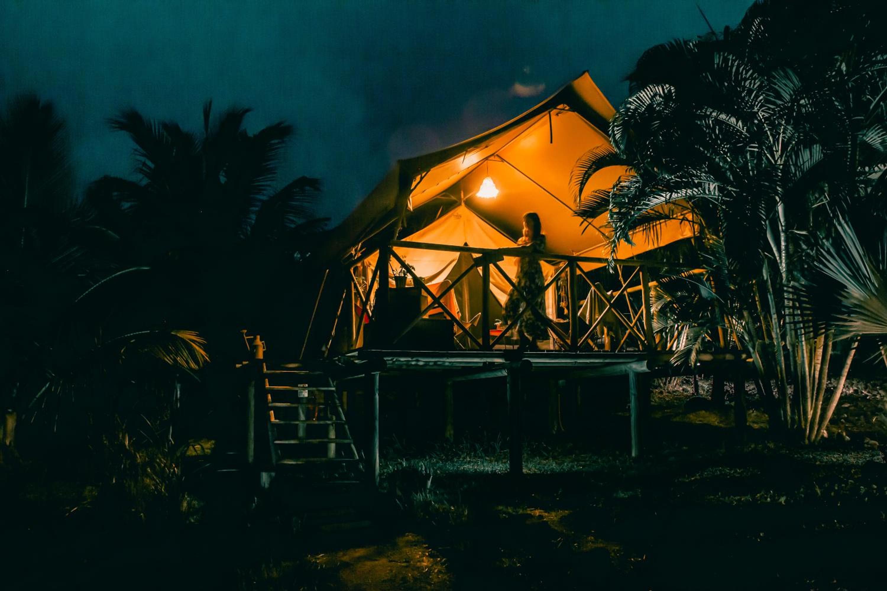 Otentic, Eco Tent Experience