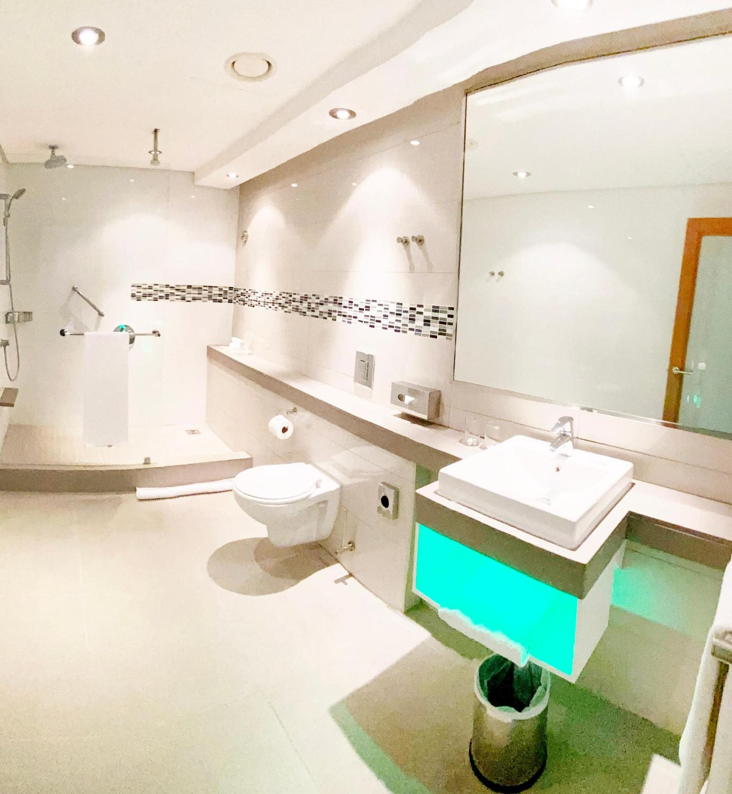 Holiday Inn Mauritius Mon Trésor by IHG