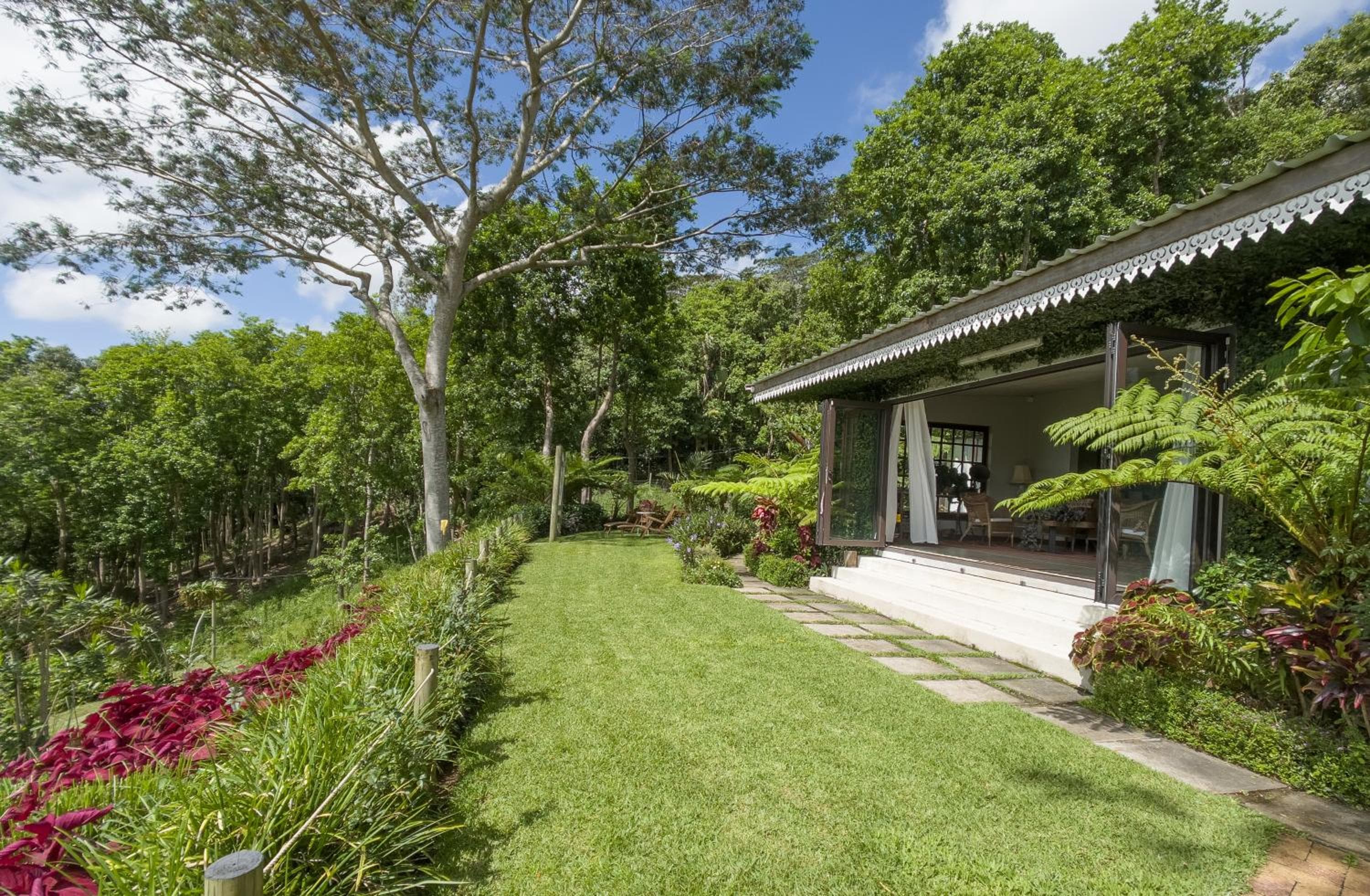 Green Cottage Chamarel
