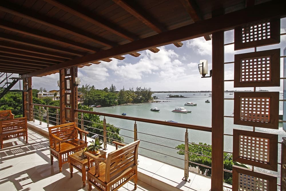Azure Beach Boutique Hotel