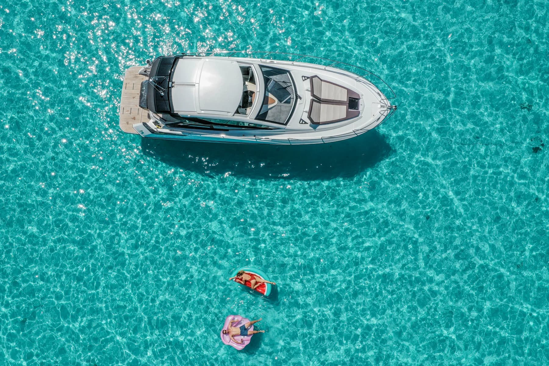 Maga Kani 私人机动游艇包船，Yacht Mauritius