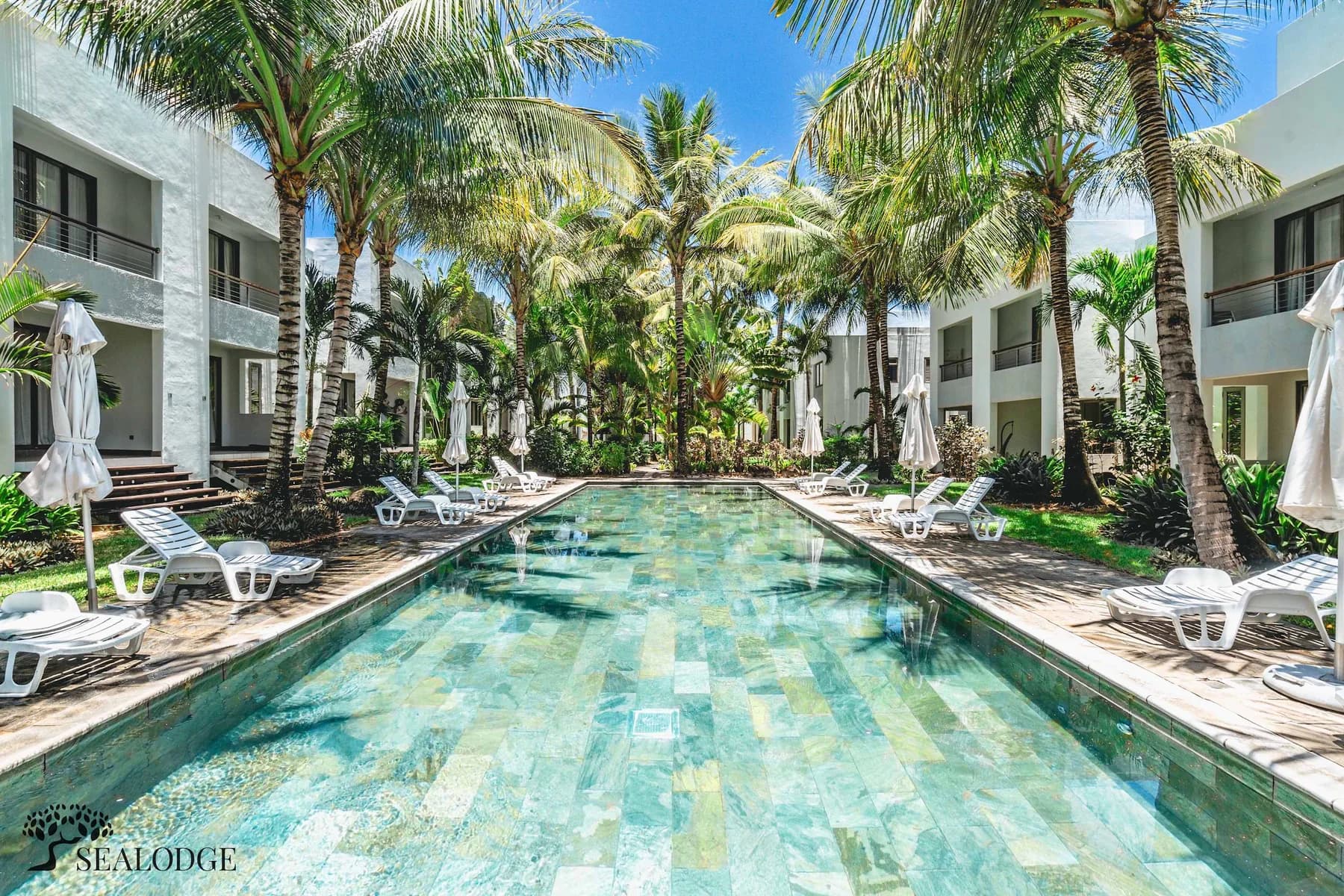 Amazing Seaside Triplex - Grand-Baie, photo 1 of 37.